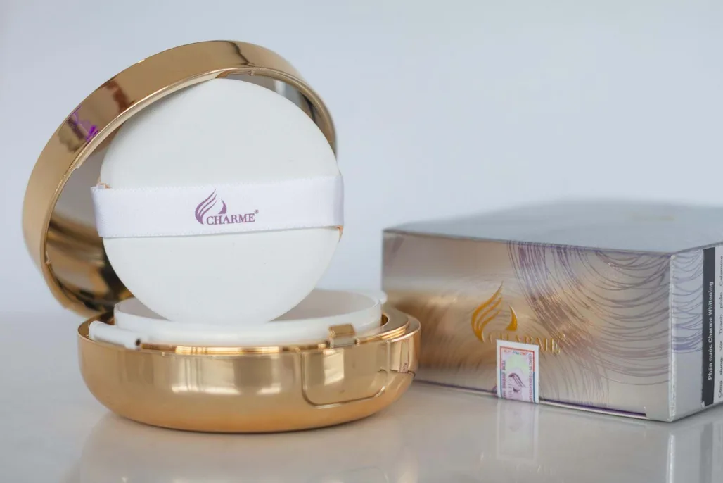 REVIEW Charme Whitening Cushion