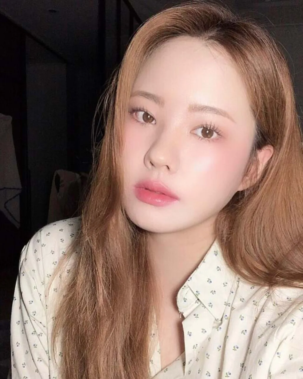 Dùng riêng biệt kem dưỡng ban ngày – ban đêm là siêu bí kíp giúp da bạn đẹp lên bội phần và trẻ mãi với thời gian