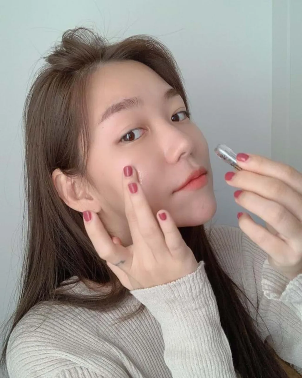 Thời tiết hanh khô hại da thật đấy, nhưng nghe theo 5 lời khuyên của bác sĩ thì da bạn muốn xấu đi cũng không được