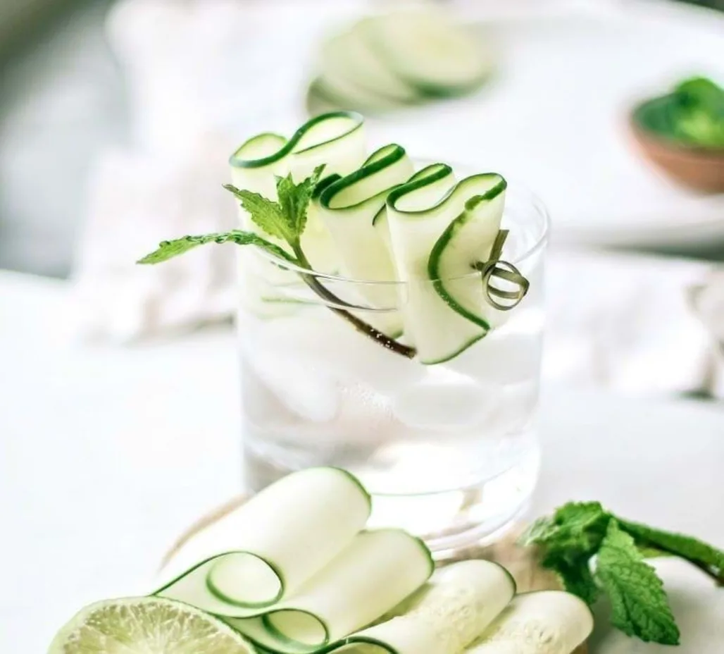 Cách làm mặt nạ dưa chuột đúng chuẩn cho da dầu: Lạ mà quen!