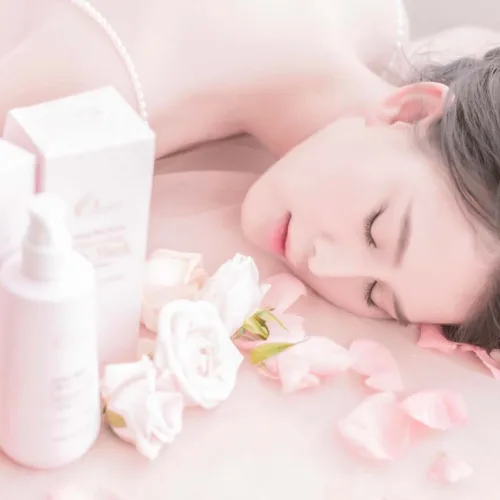 7 tác dụng làm đẹp từ nguyên liệu thiên nhiên, có sẵn tại nhà của cà chua