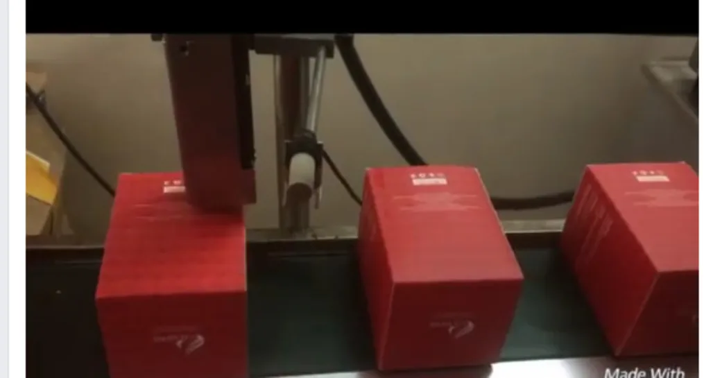 Nước hoa Charme pha chế và nhập tinh dầu 100% từ Pháp Chỉ thực hiện công đoạn ủ và đóng gói tại Việt Nam nên chất lượng đạt chuẩn tuyệt đối