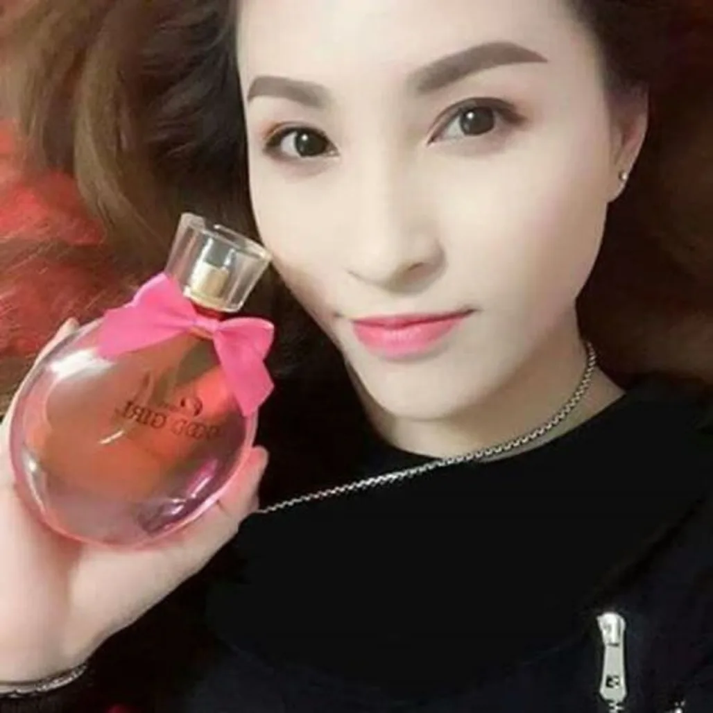 Vì sao phụ nữ nên dùng nước hoa?