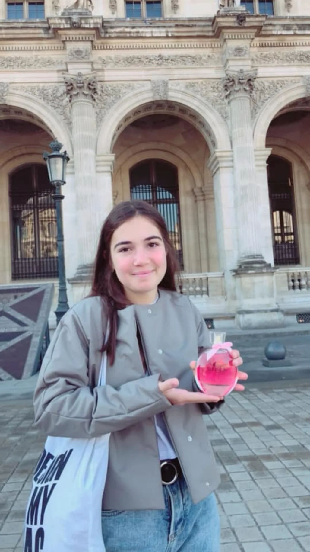 Pháp đã duyệt, chỉ có tuyệt