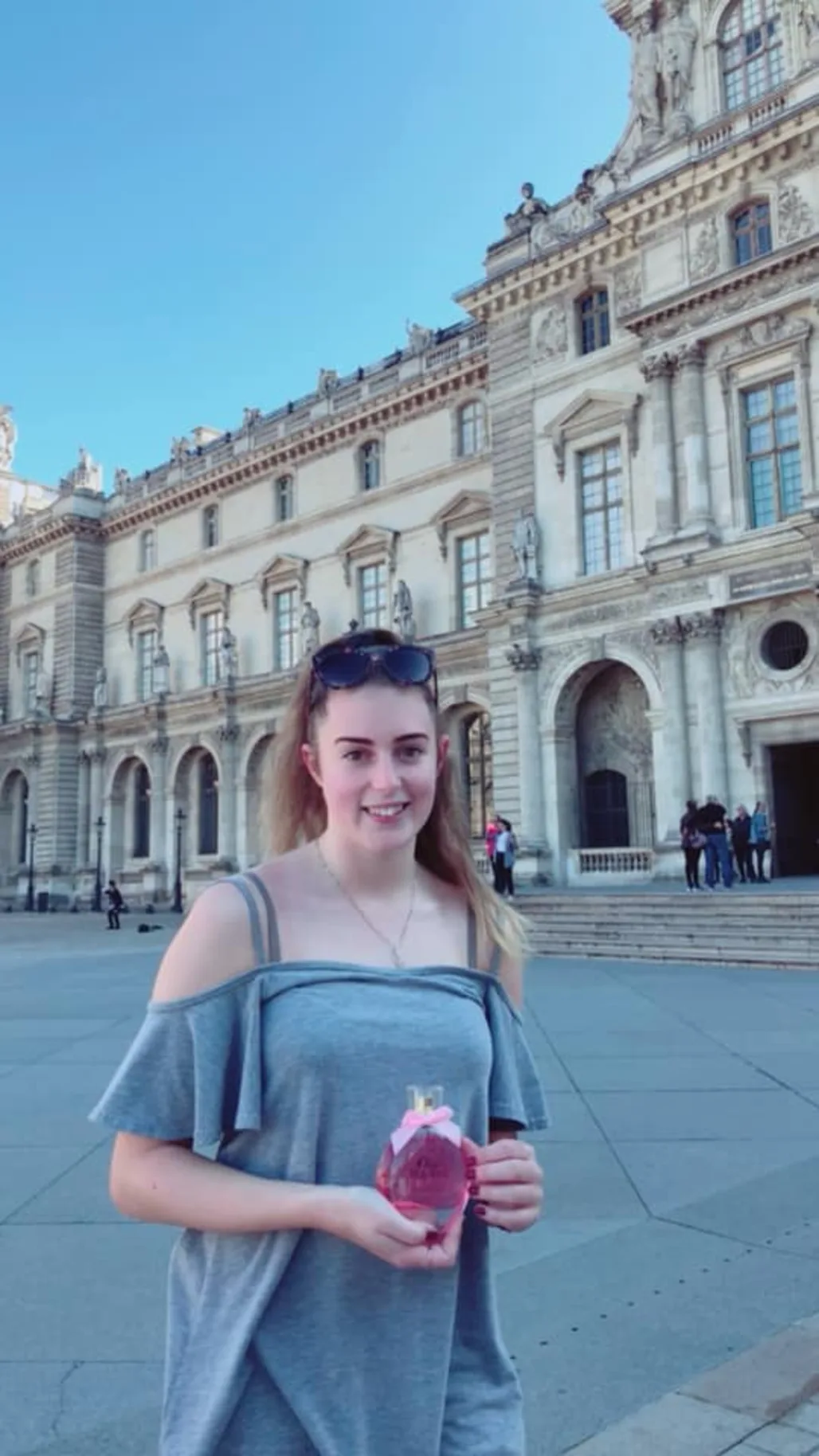 Pháp đã duyệt, chỉ có tuyệt