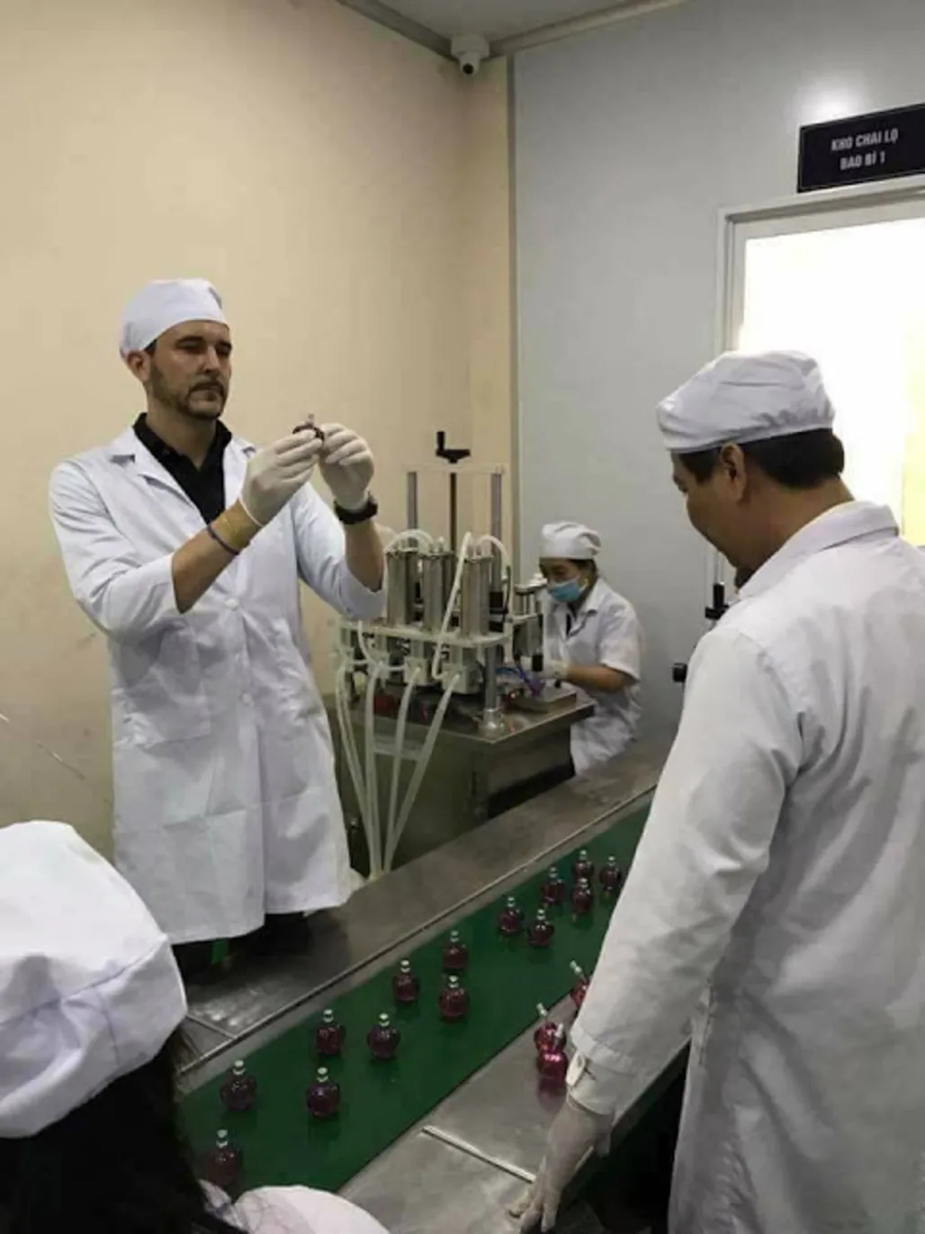 Nước hoa Charme là của nước nào?