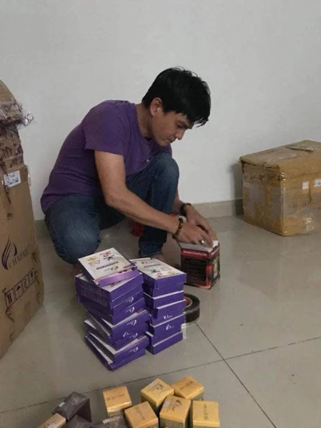 Diễn viên Cao Minh Đạt mở đại lý độc quyền của Charme